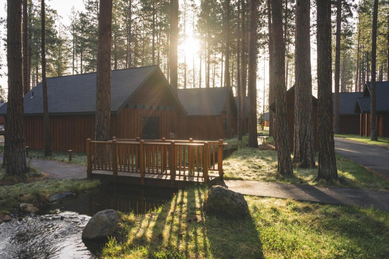 Fivepine Lodge Sisters Exteriör bild